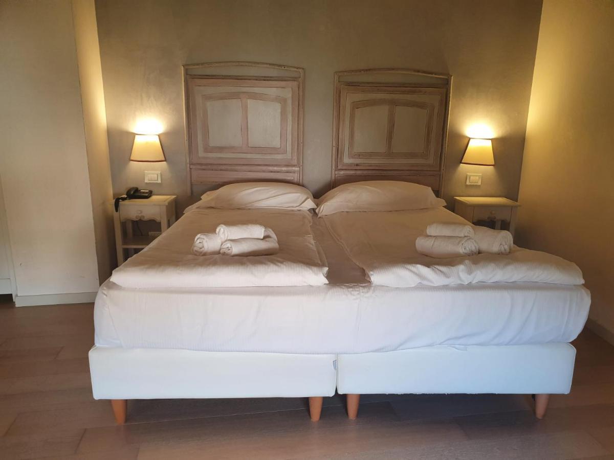 Hotel Villa Moron Неграр Екстериор снимка
